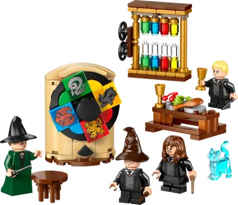 LEGO 76460 Hogwarts Castle: Sorting Hat Ceremony